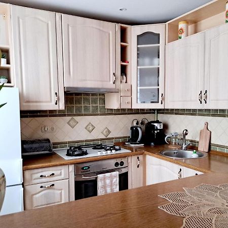 Mokka Apartament Келце Екстериор снимка