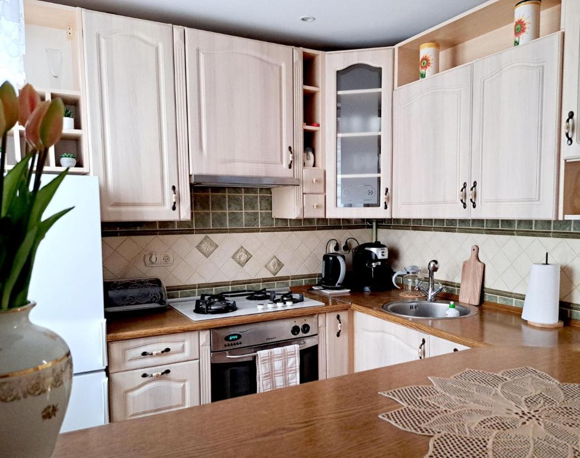 Mokka Apartament Келце Екстериор снимка