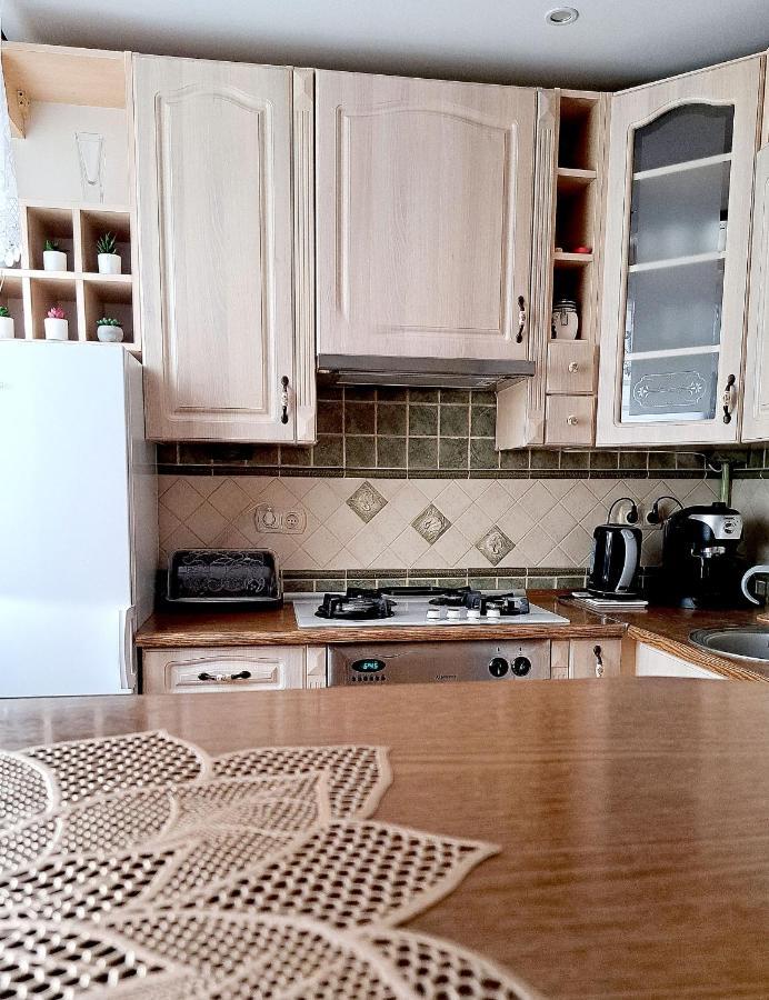 Mokka Apartament Келце Екстериор снимка
